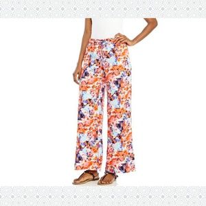 NWT  WALTER BAKER Floral wide leg pants